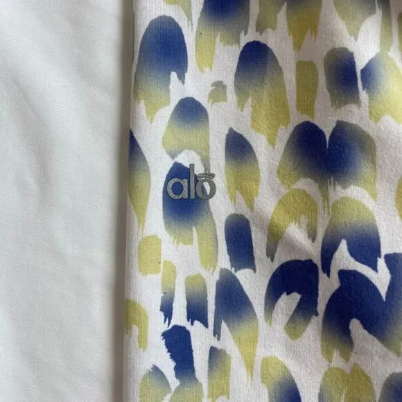 ALO Yoga airbrush legging cheetah Small blue yello - Picture 8 of 9